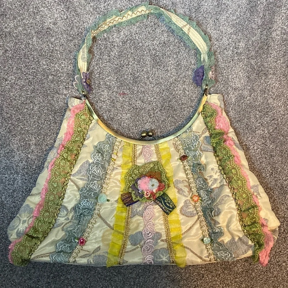 Ziba The Collection Vintage Purse Handbag Kiss Lock Unique